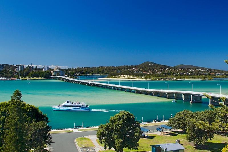 South Pacific Palms Motor Inn Tuncurry Eksteriør bilde