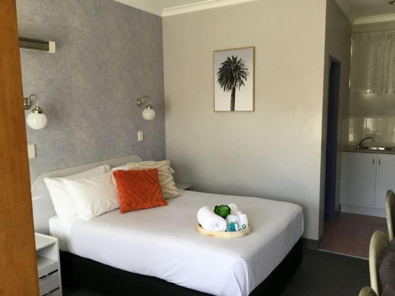 South Pacific Palms Motor Inn Tuncurry Eksteriør bilde